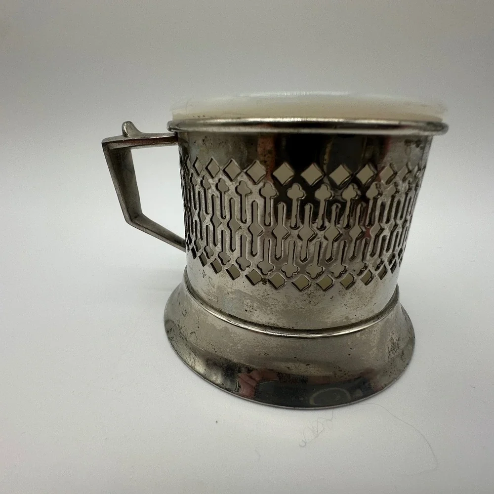 Unbranded vintage shaving